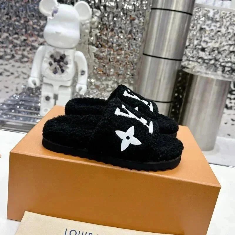 Louis Vuitton Paseo Flat Comfort Mule