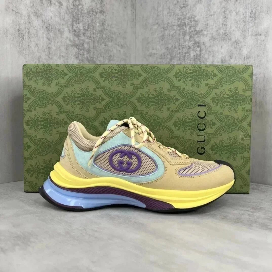Gucci Run Sneakers