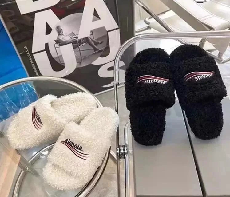 Alenota Plush Slippers for Women and Men - Cozy Indoor House Slides